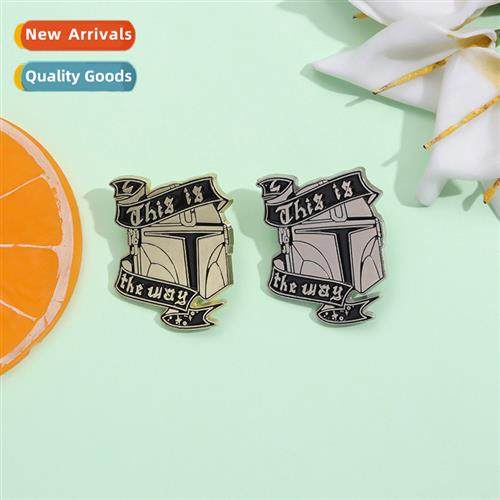 Persalized retro armor brooch creative armor helmet modeling