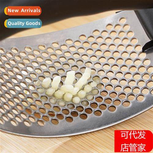 Manual household stainless steel garlic masher curved garlic
