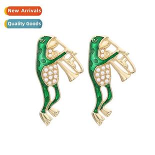frog small trombe inlaid earrings Exaggerated pearl creative