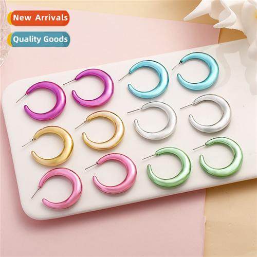 Crescent semi-circular glossy metal circle earrings simple t