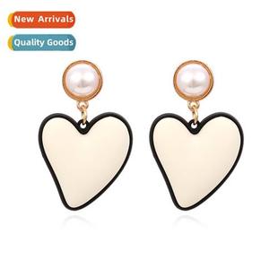 pearl temperament love earrings heart Exaggerated