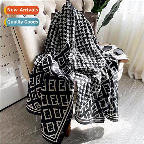 2022 new Korea  decorative thousbirds check imation silk fas