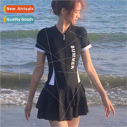 Sports wind swimsu female one-piece conservative belly-shadi