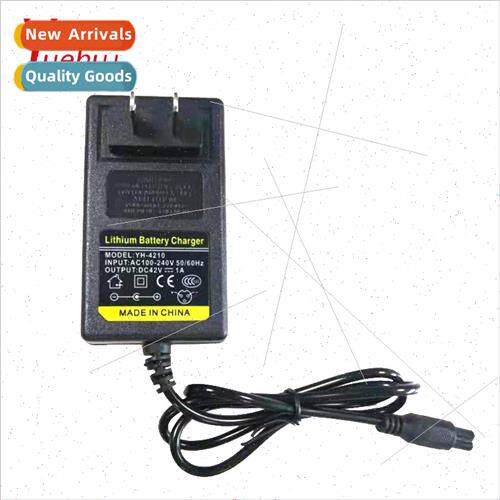 42V1A wall-plugging three-hole aviation head twisted car two
