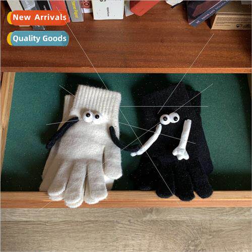 Holding hands gloves cute quirky five finger gloves Korea  p
