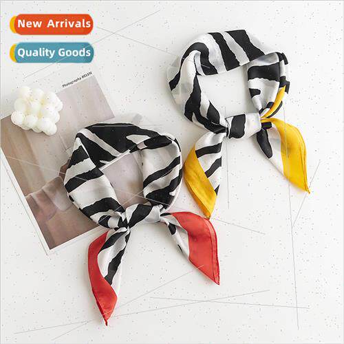 mple classic black whe wind printed mesh square scarf fashio