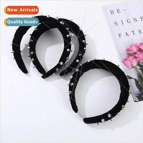 Europe Uned States fashion new rivets hair bands wider black