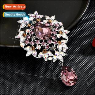 Palace Ollie Ground New Exquise Vintage Crystal Hund Elegant