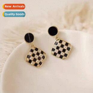 silver whe needle black checkerboard Korea 925