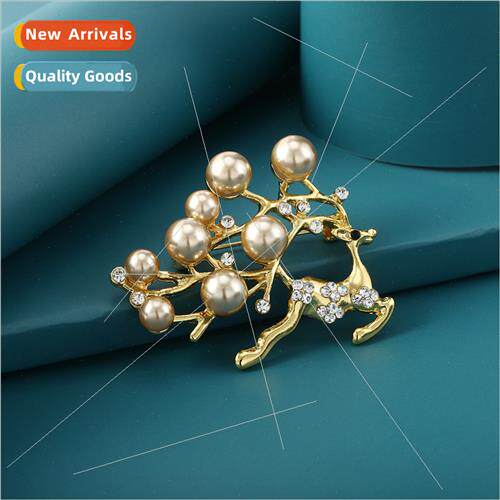 Vintage diamond encrusted elk brooch a deer have you alloy p