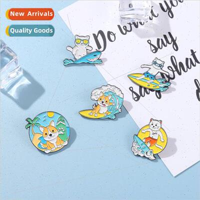 Cartoon cute ltle animal seaside adventure surfing modelling