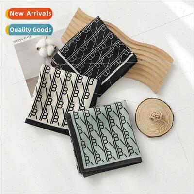 Fashion commuter letter B small square scarf new outwear pro