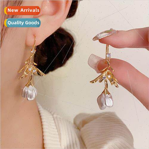 Delicate ins metal leaf spray paint flower ear hooks fashion
