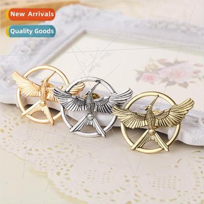 jewelry Hunger Games Starburst film  Mockingjay pin badge