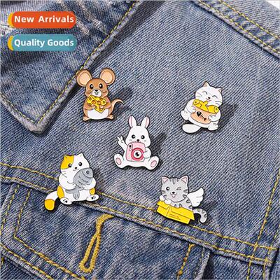 New cartoon animal series cute mouse photo rabb love to eat