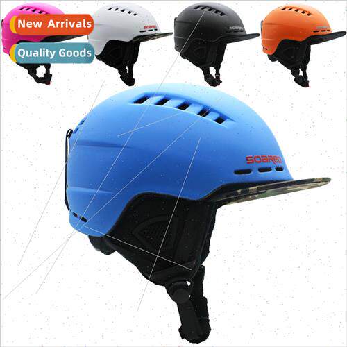 One-piece molding brim  ski helmet men and women helmet hips