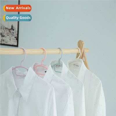 Wide shoulder thickened -slip plastic coat rack clothing  cl
