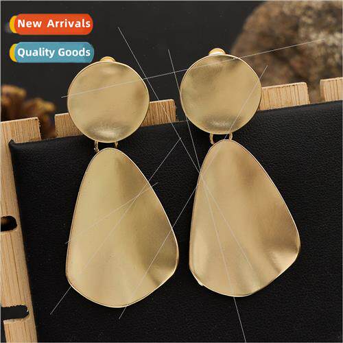 Europe earrings droplets women medium-length earrings