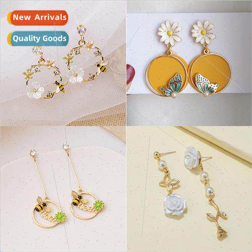 Korea fashion new bee butterfly flower earrings creative cir