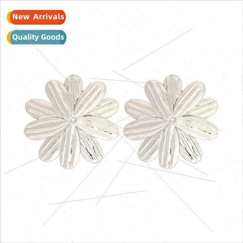 ZA light luxury design alloy flower earrings simple retro go