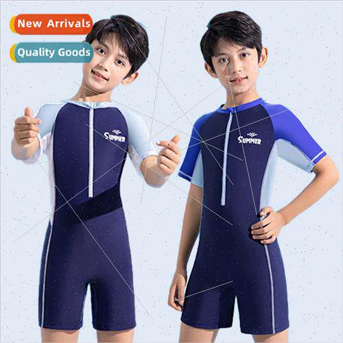 Childrens swimsus boys 2023 new middle and large children on