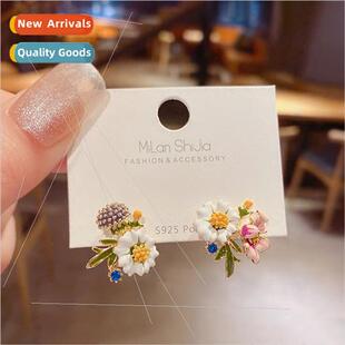 Flower Asymmetrical Earrings ins Sense Daisy Female Fre Mori