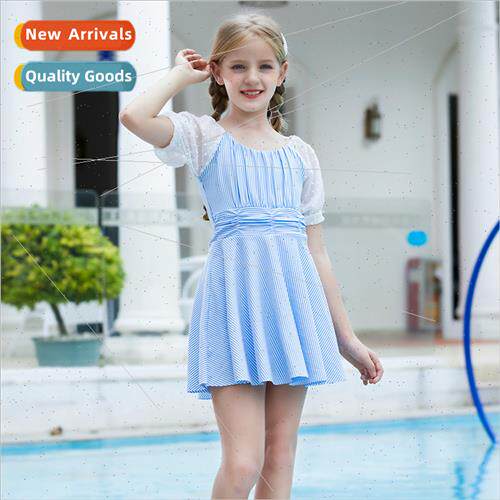 New childrens swimsus  girls cute bubble sleeves middle and