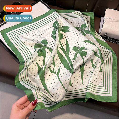 Korea green small fresh simple polka dot floral silk scarf w