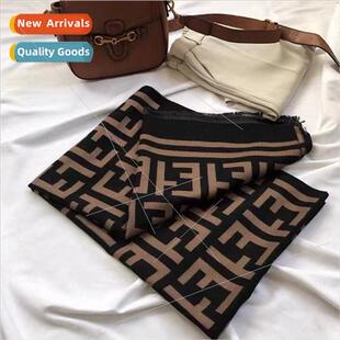 type classic fall cashmere imation flower old new 2023