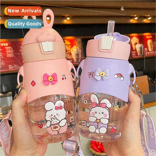 Children wh straw cup crossbody cute super cute ins plastic