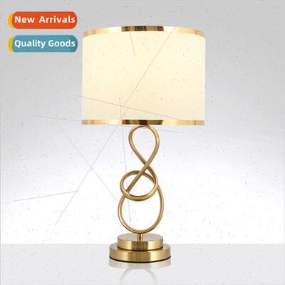 Art decorative bedroom nightsttable lamp light simple modern