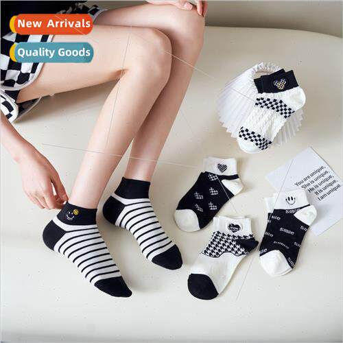 Short socks socks female summer thin ins tide Korea milk str