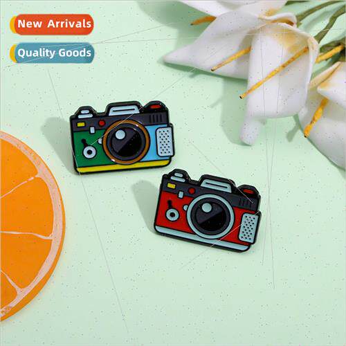 Retro camera shape alloy badge creative cartoon camera pin n