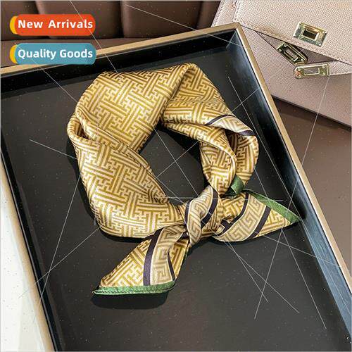 Summer Korea  new wild mulberry silk square scarf irregular