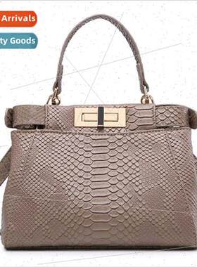 Huadu Shiling leather factory new kten bag crocodile snake p