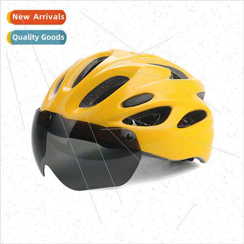 Professional mountain bike helmet wind mirror one valet safe