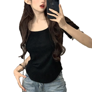 纯欲辣妹U领正肩t恤女夏大码胖mm显瘦修身短袖弧形下摆不规则上衣