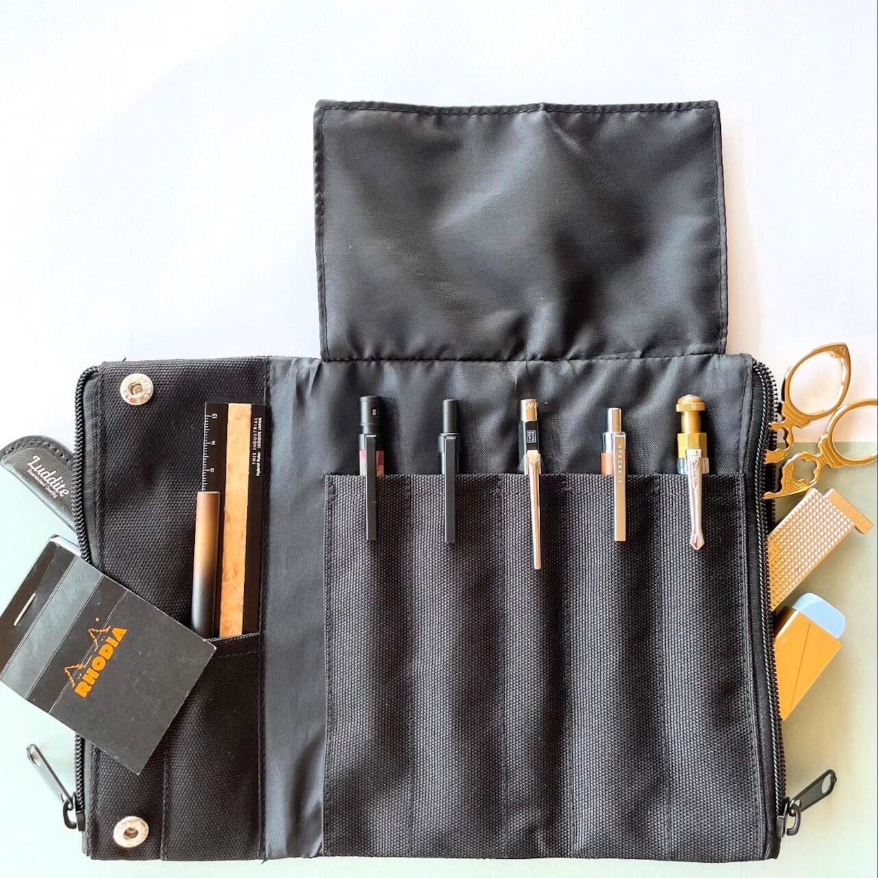 日本Luddite涤纶笔袋三折叠多功能收纳高档钢笔签字笔学生文具袋