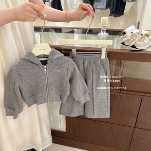 秋装两件套洋气拉链衫直筒裤2025女连帽休闲韩系宝宝女童运动套装
