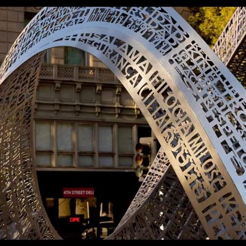 厂家供应不锈钢材质镂空雕塑艺术摆件广场商场灯光秀引客美陈装饰