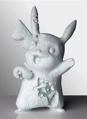 皮卡丘被腐蚀雕塑摆件送礼艺术品潮流潮品dani网红ins潮牌模型图