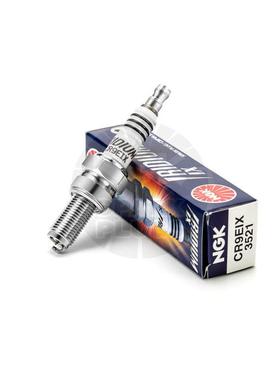 摩托车火花塞CR9E适用GSX600 XJR400 ZXR750 FZR600 GSX-R1000