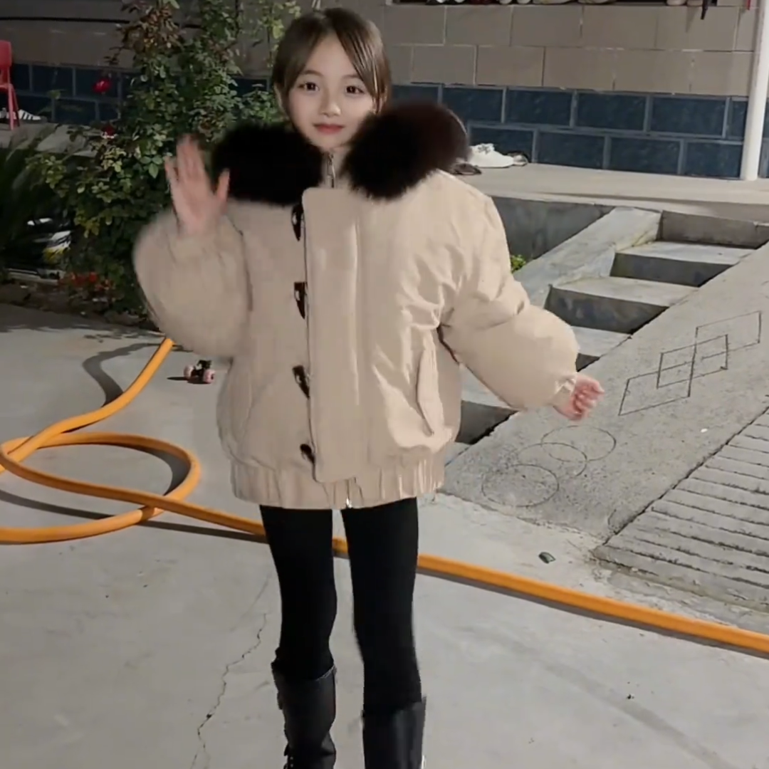 2025冬季新款牛角扣连帽派克服