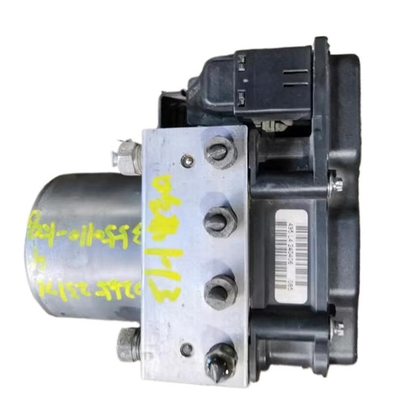 适用长城哈弗H3 刹车ABS泵模块电脑板线路板插头总成 3550110-K00