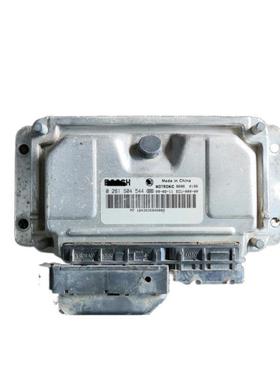 适用福田迷迪发动机行车ECU控制单元电脑版板插头总成 0261S04544