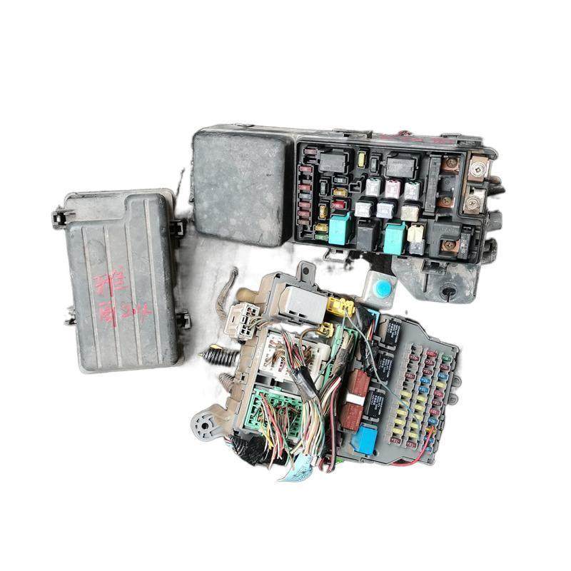 适用7代雅阁2.0 2.4机舱保险丝盒室内配电续电器盒总成SDA-K01K02