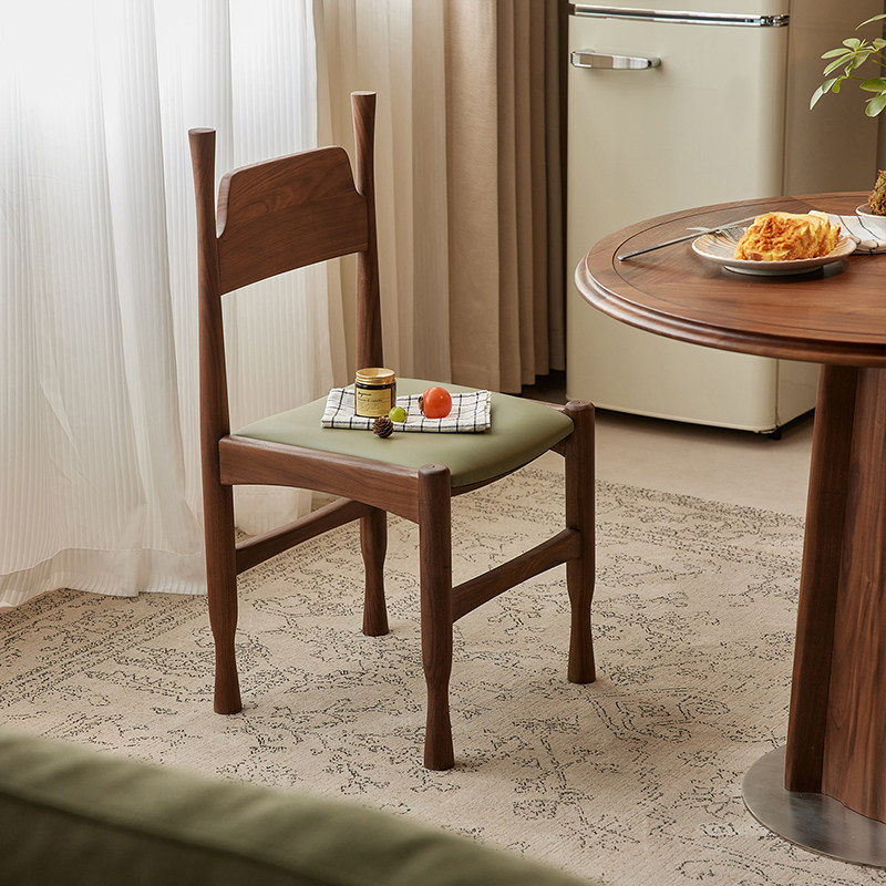 北美黑胡桃木餐椅中古风法式复古实木椅子北欧餐厅休闲靠背软包椅