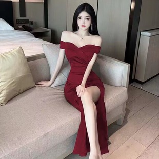 夜店装 低胸气质连衣裙深V歌足浴 性感名媛深V吊带一字肩晚礼服修身