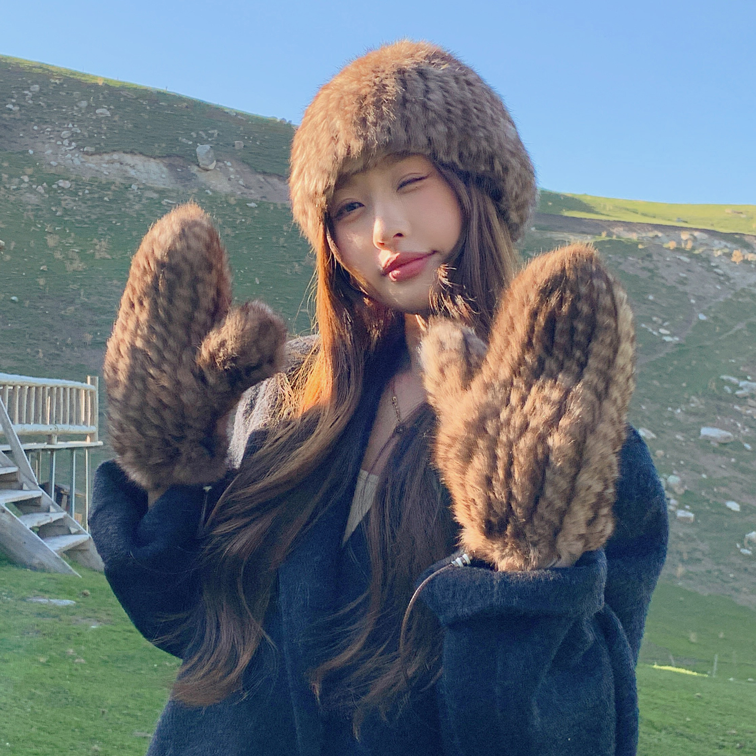 黎宿加厚挂绳兔毛新款女冬季保暖兔皮加密编织真毛连指弹力手套