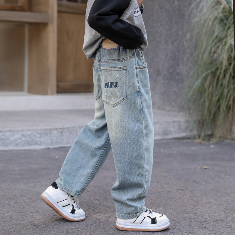 男童裤子春秋厚款帅气直筒牛仔裤